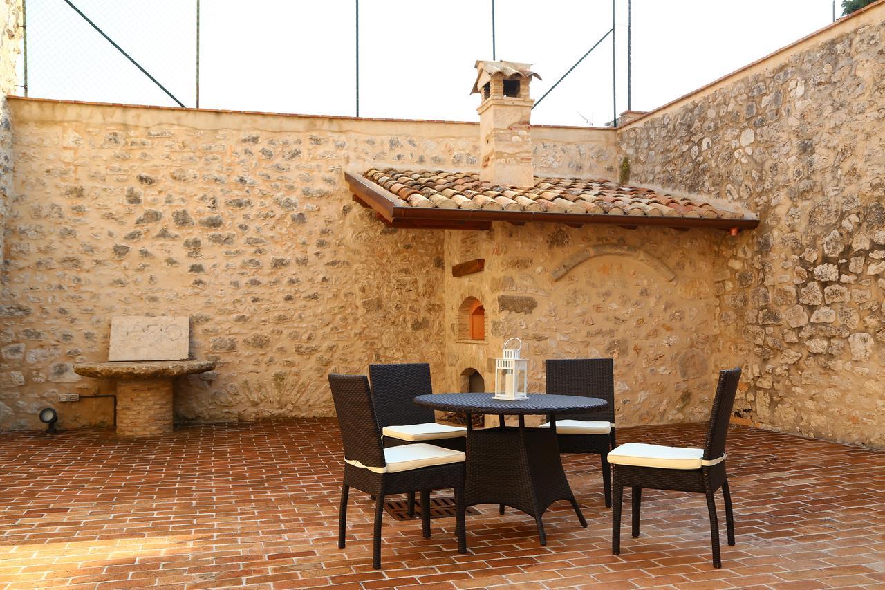 Hotel Monastero Di Sant'Erasmo Veroli Exterior foto